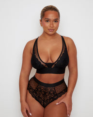 Riley bralette : Midnight Black